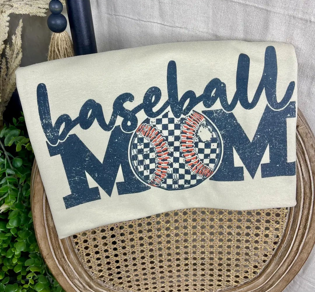 Baseball Mom Gildan T-shirt